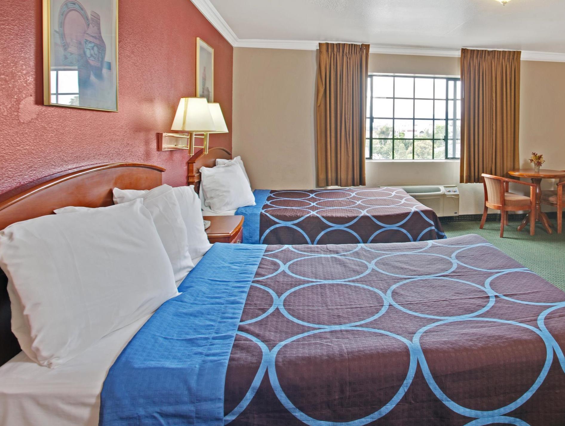 Super 8 By Wyndham Hollywood/La Area Motell Los Angeles Exteriör bild