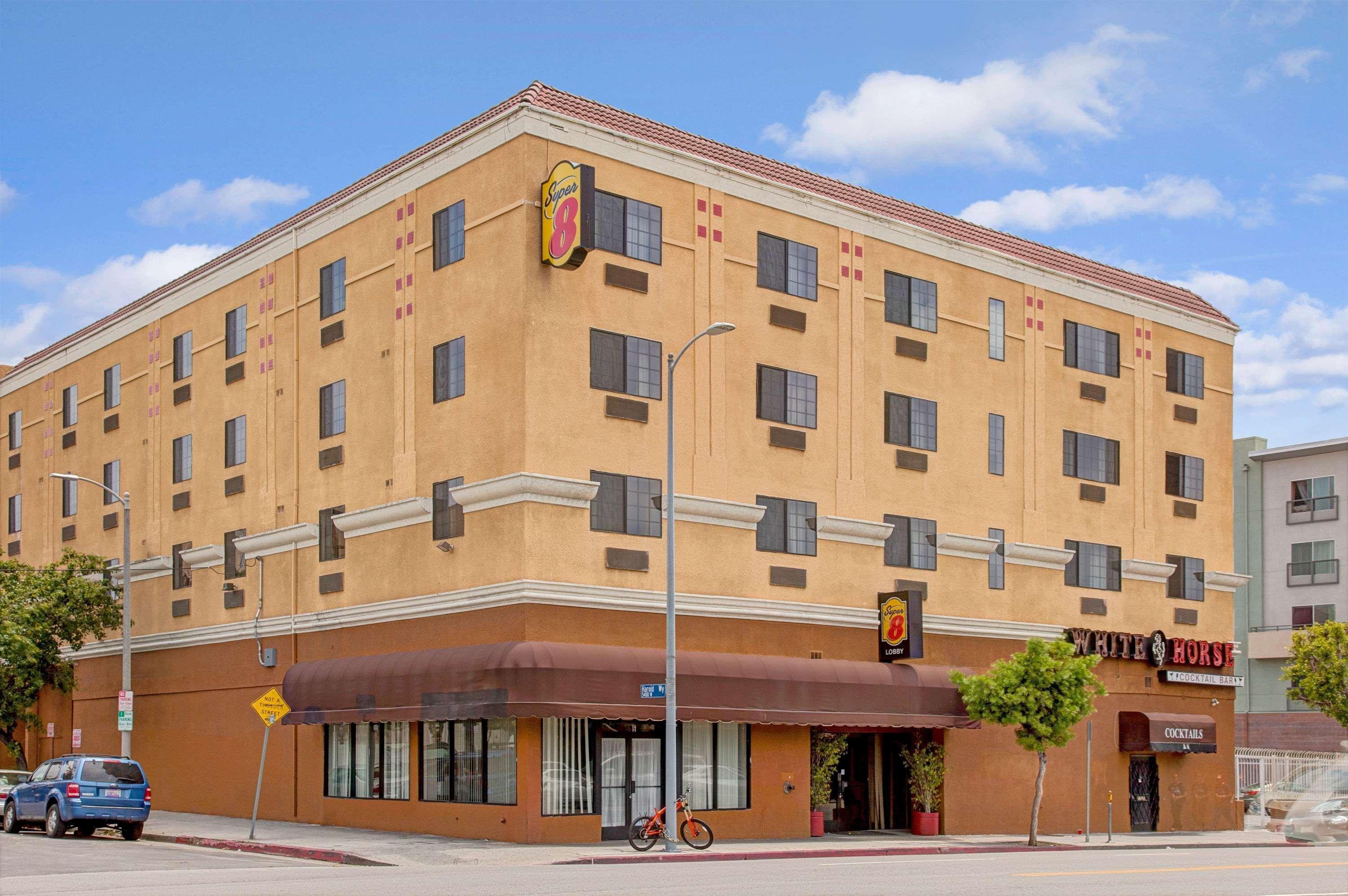 Super 8 By Wyndham Hollywood/La Area Motell Los Angeles Exteriör bild